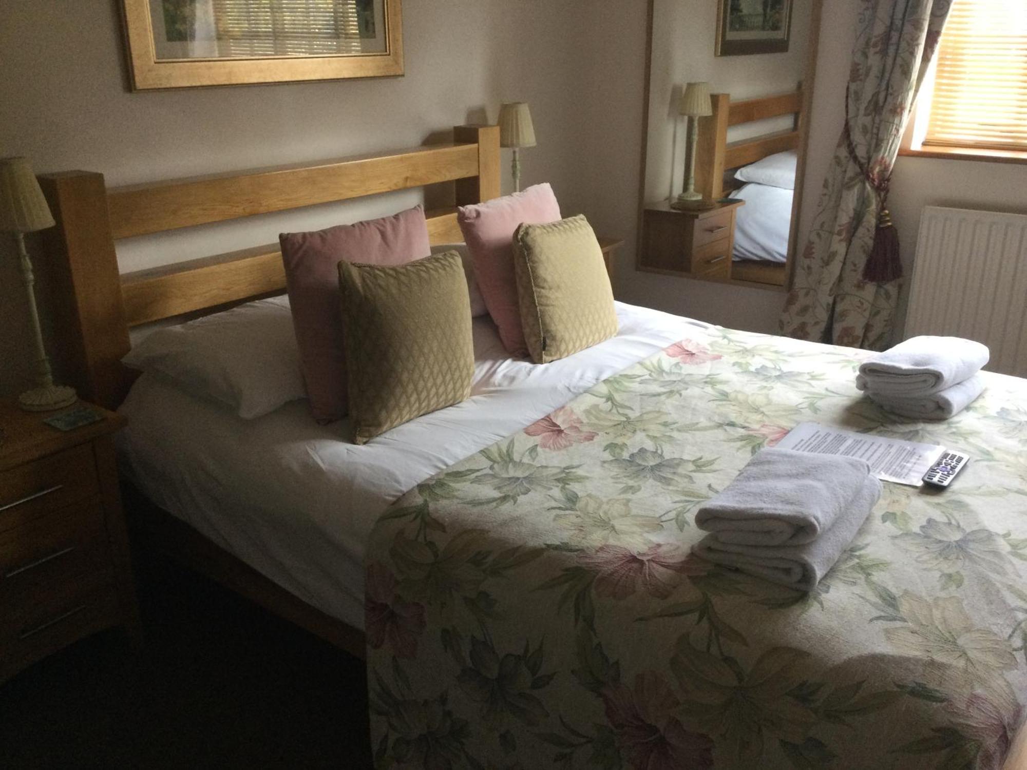 Auplands En-Suite Rooms Lymington Extérieur photo